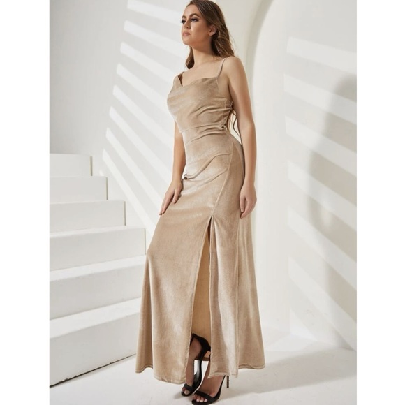 SBetro Backless Asymmetrical Drape Neck Split Thigh Velvet Dress - Champagne - Picture 5 of 9